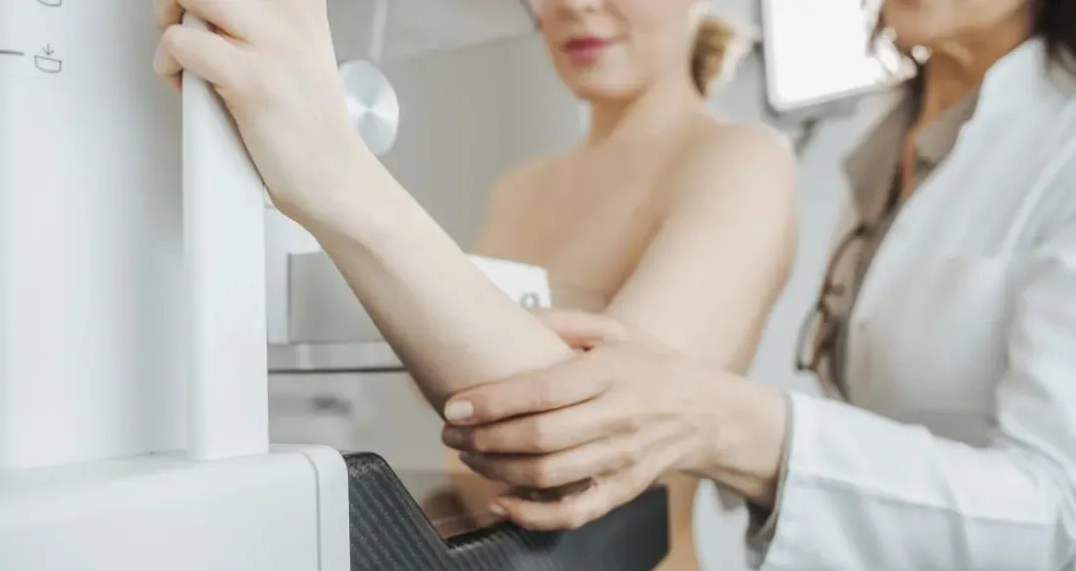 进一步检查乳腺结节，B超、钼靶、磁共振到底做哪个？